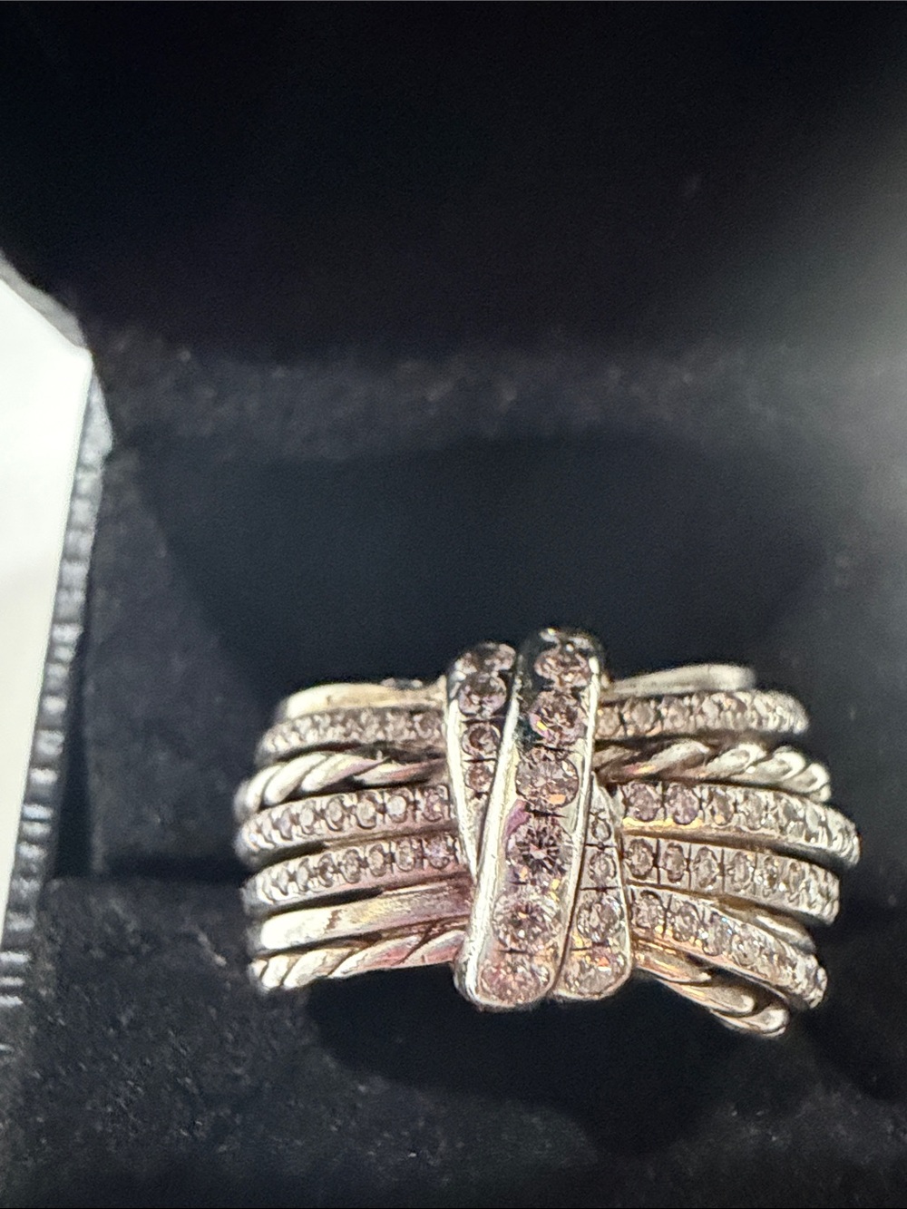 David Yurman sterling silver and diamond ring size 8 Looks BRAND NEW!!
